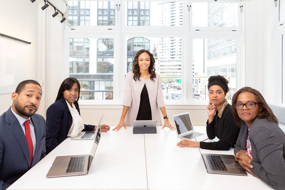 3 Reasons You Need to Offer a Salary Advance to Your Employees