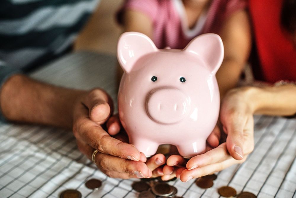 Five Tips to Better Manage Your Personal Finance