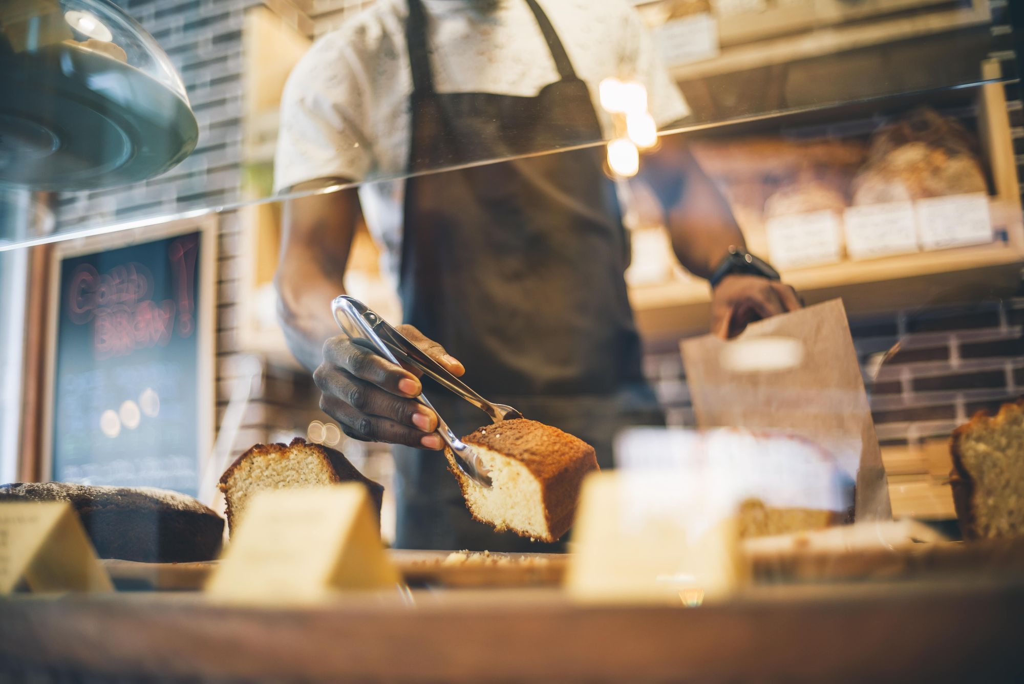 How to Start a Successful Bakery Business in India with Instant Loans?